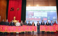 Sở Văn hóa, Thể thao & Du lịch Hà Tĩnh nhận Cờ thi đua xuất sắc của Bộ Văn hóa, Thể thao & Du lịch.