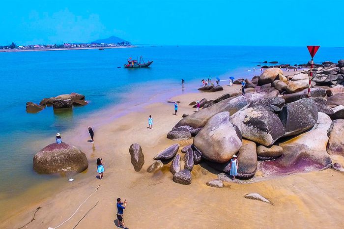 Biển Thiên Cầm Hà Tĩnh