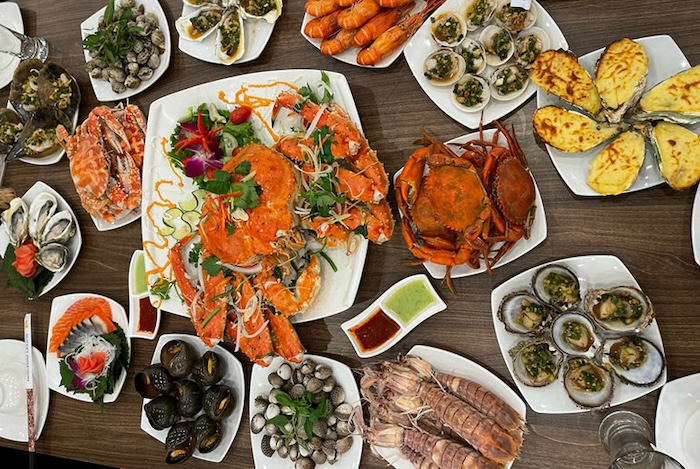 nhà hàng hải sản Hà Tĩnh