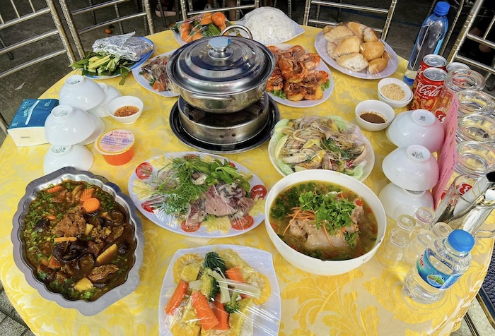 nhà hàng hải sản Hà Tĩnh