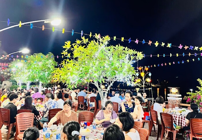 Địa chỉ thưởng thức gỏi cá đục Hà Tĩnh