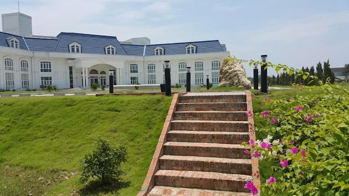 khách sạn 4 sao Hà Tĩnh