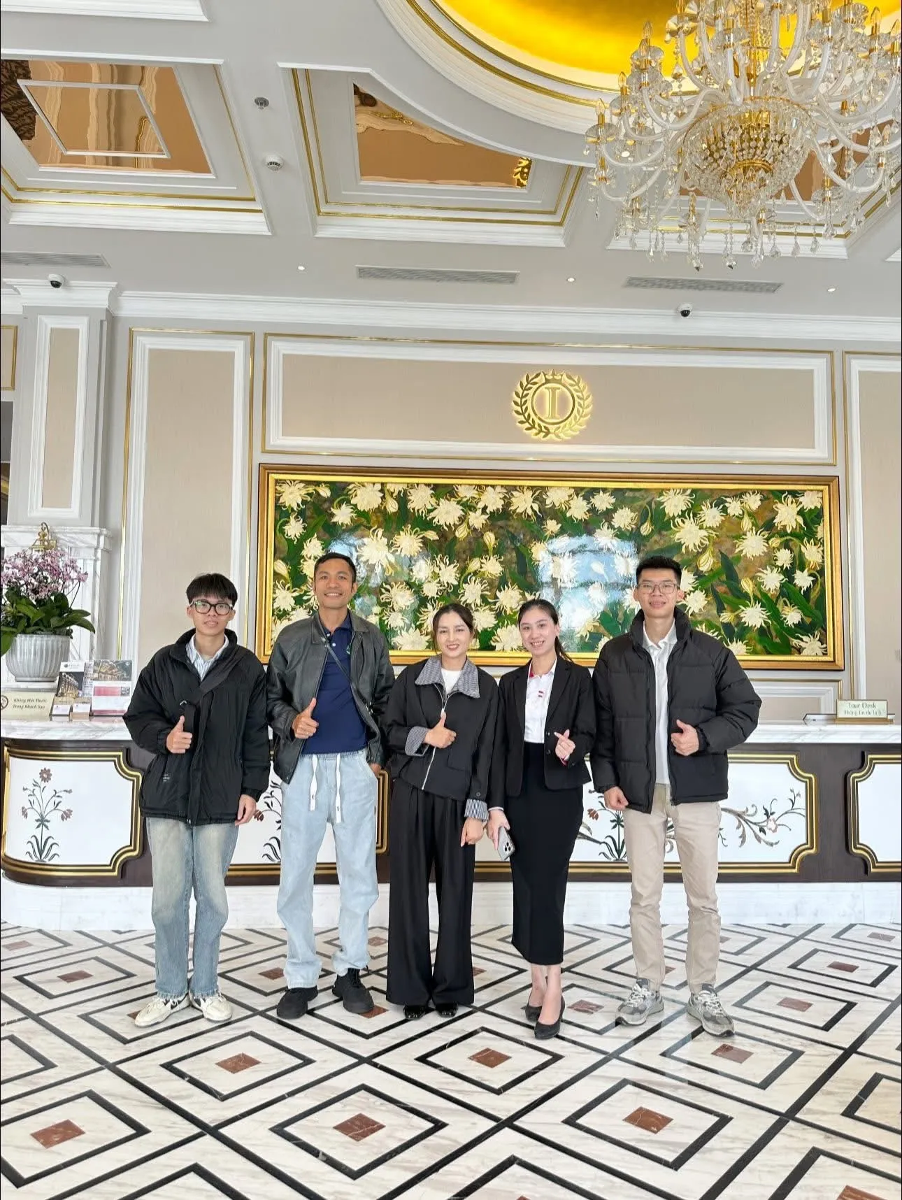 Phạm Hữu Thông khảo sát khách sạn Best Western